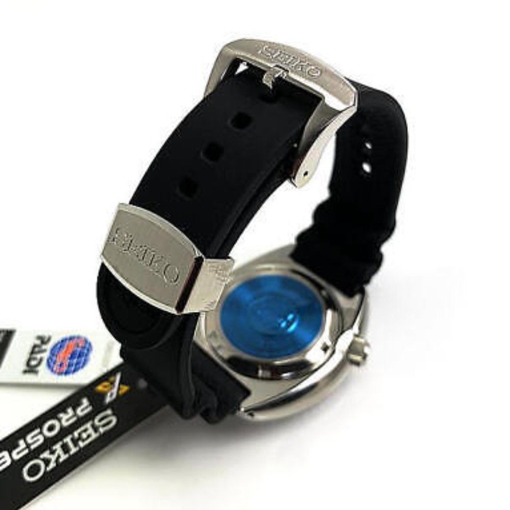 Men's Seiko Prospex Turtle Automatic Diver's Watch - Picture 2 of 3